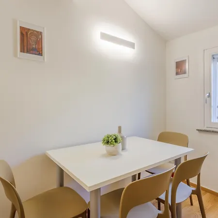 Corso Adriano 13 - I Portici