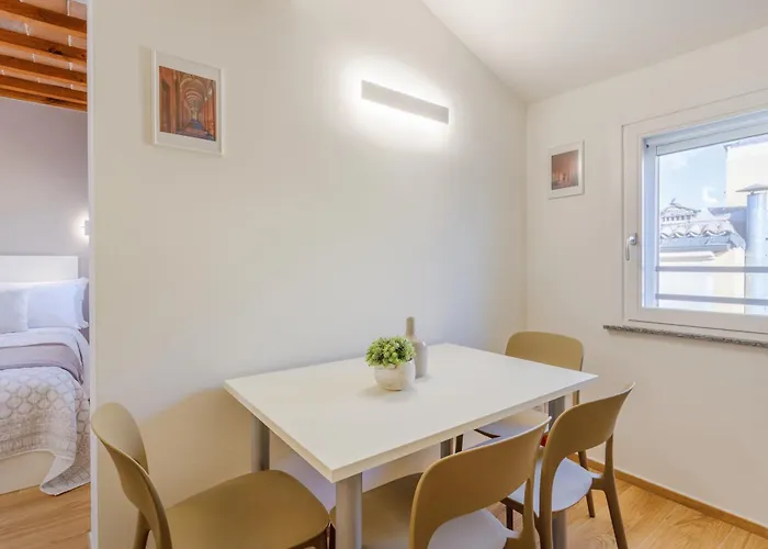 Corso Adriano 13 - I Portici